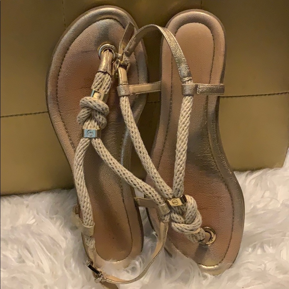 Sandals used